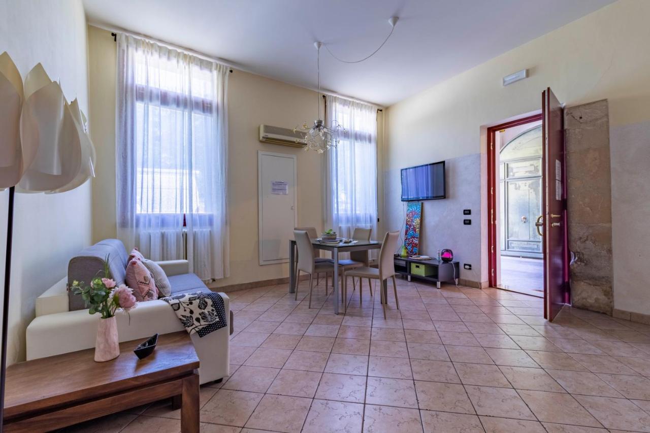 Casa Charleston In Palazzo Nobiliare Al Duomo Apartment Padova Exterior foto