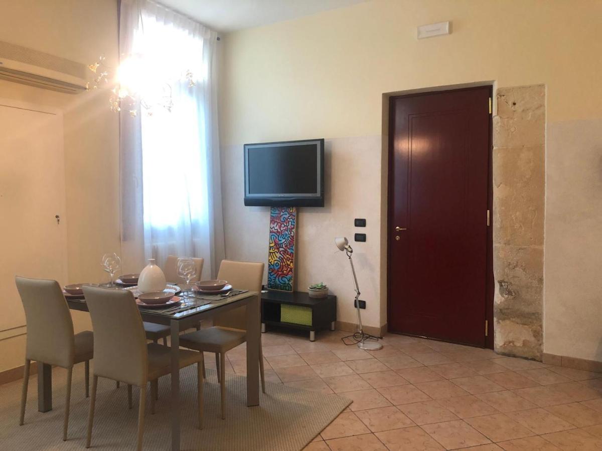 Casa Charleston In Palazzo Nobiliare Al Duomo Apartment Padova Exterior foto